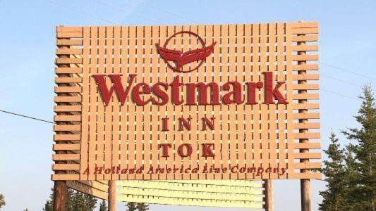 Westmark Inn Tok Exteriör bild